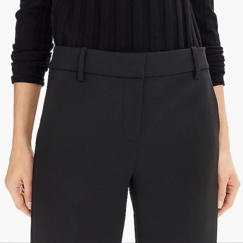 J Crew Black High Rise Crop Peyton Pant in Four Way Stretch EUC Size 4